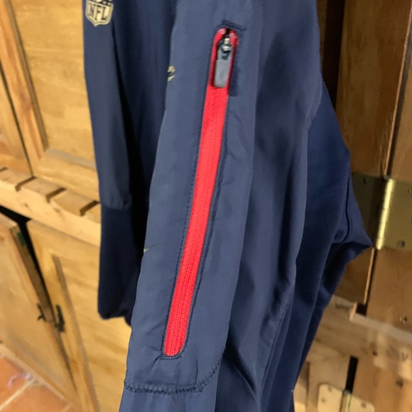 New England Patriots logo pull over warm - Picture 12 of 13